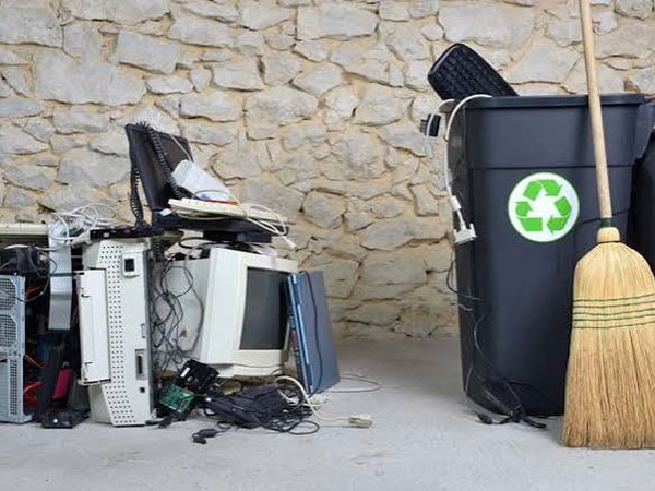 electrical and electronic waste disposal dubai